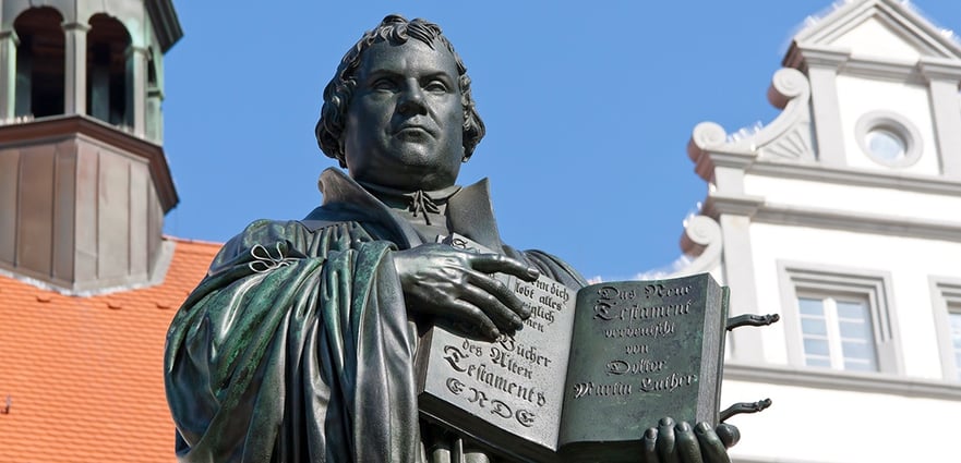 Martin-Luther-Statue-Germany.jpg